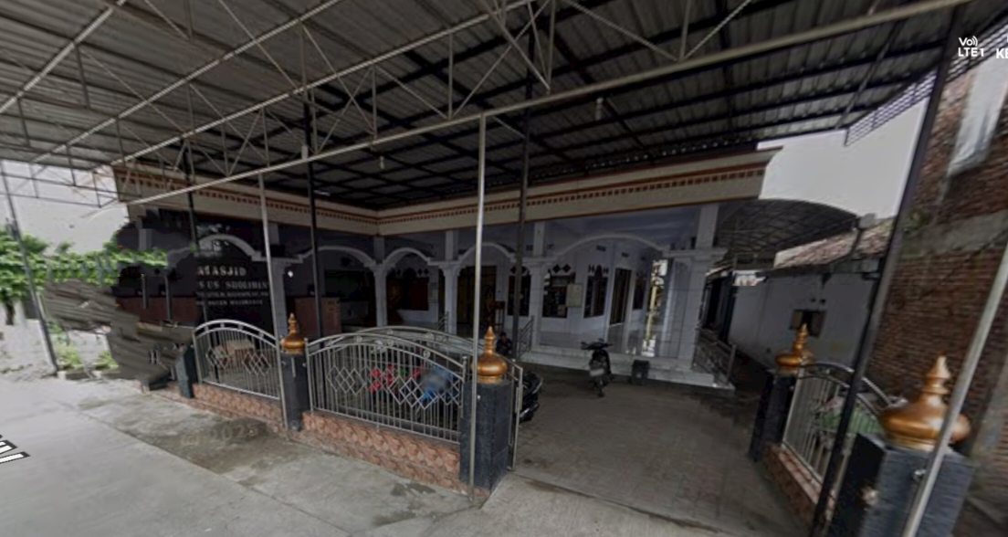Gerakan Resik Resik Masjid Mojokerto melakukan giat bersih bersih masjid di Masjid Baitus Sholihin & Musholla Al Ikhlas 